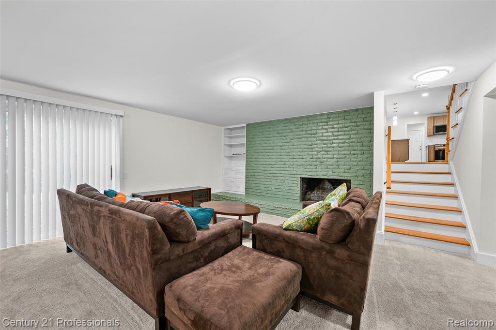 745 Hawthorne Drive, Bloomfield Hills, MI 48304 — Photo 26