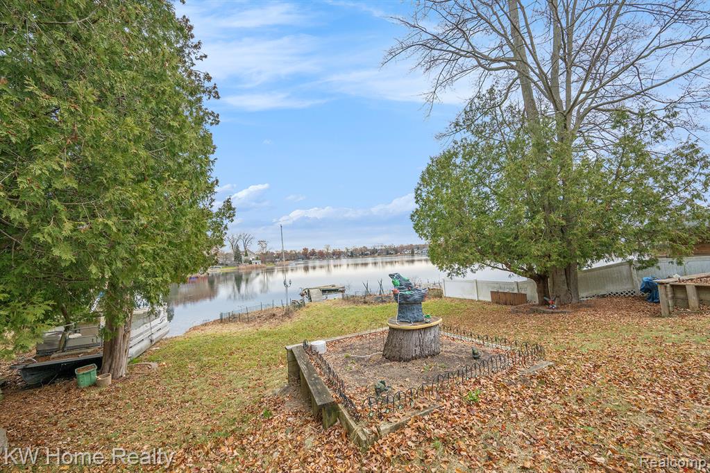 9630 Round Lake Boulevard, White Lake, MI — Photo 15