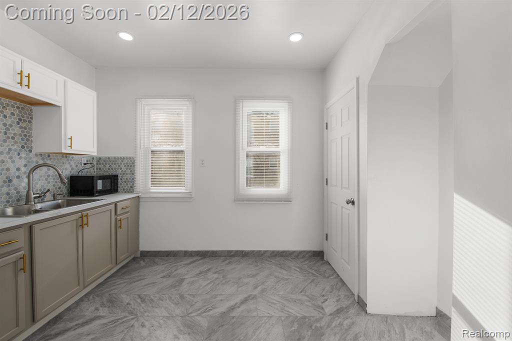 3307 Fullerton Street, Detroit, MI 48238 — Photo 13