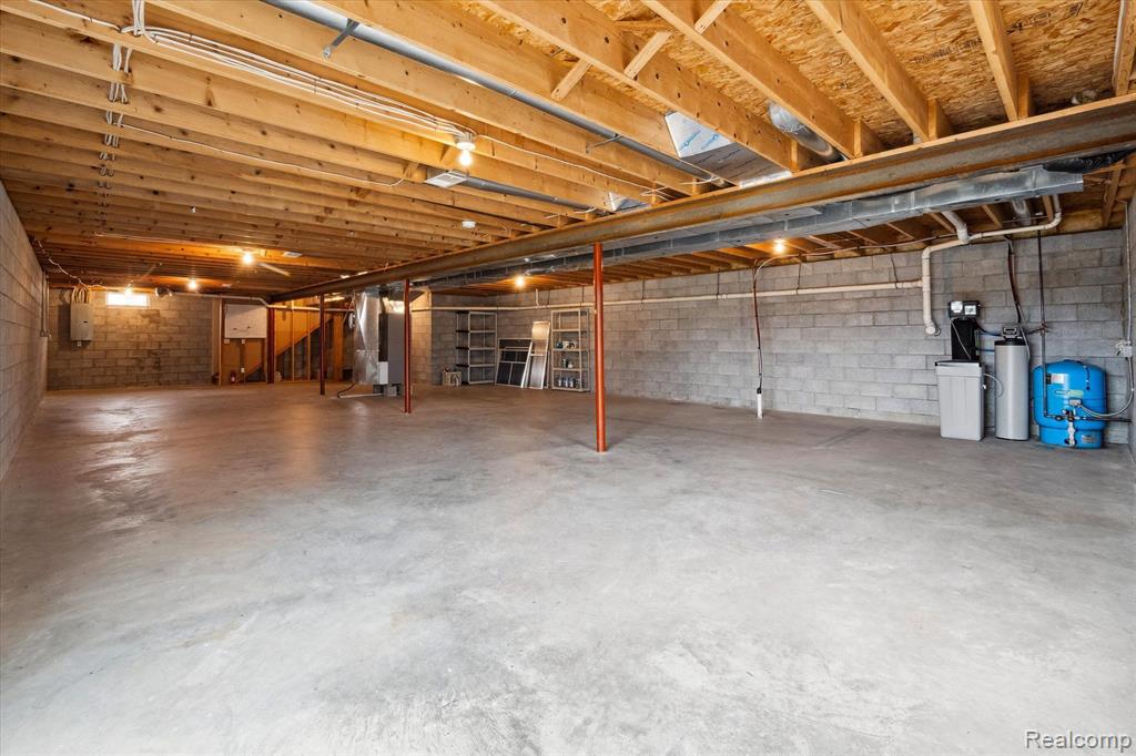 4332 LAKE PLEASANT Road, North Branch, MI 48461 — Photo 38