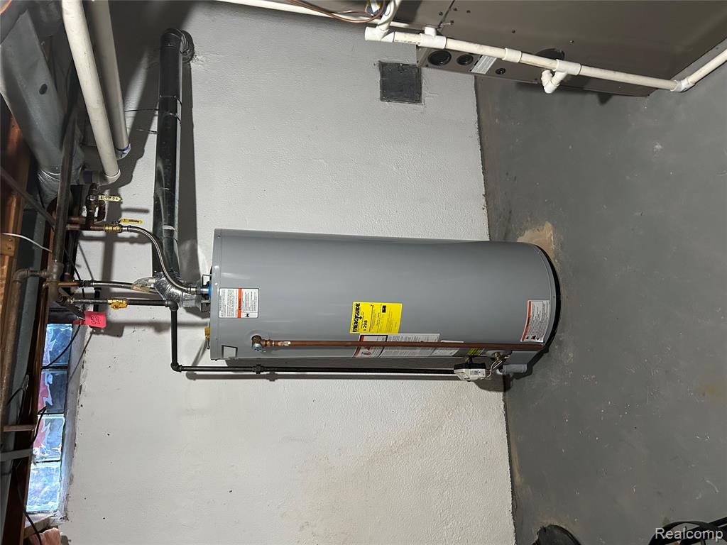 Utilities featuring water heater