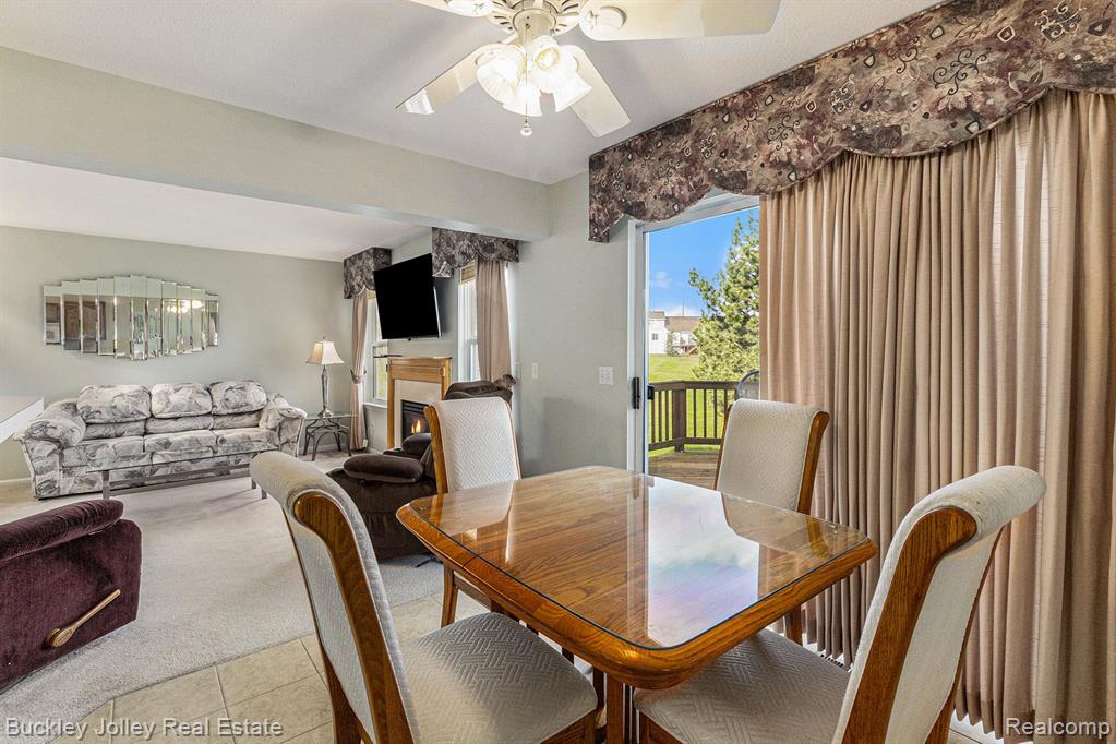 4419 WILLOW VIEW Court, Howell, MI 48843 — Photo 16