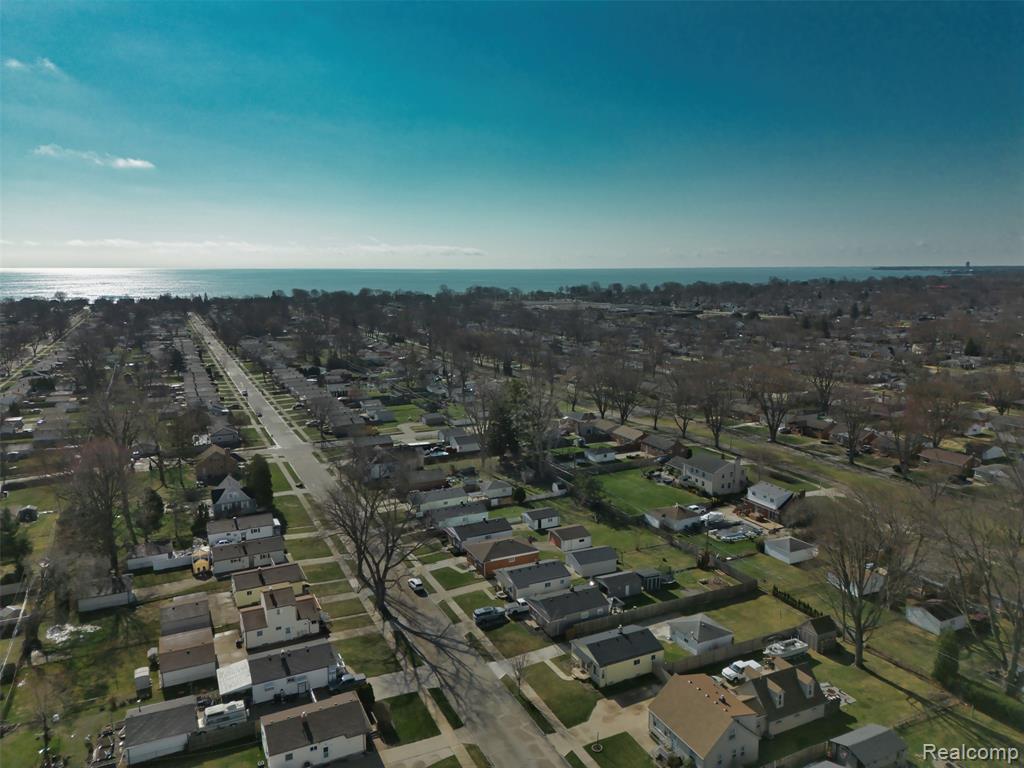 23008 Allor Street, Saint Clair Shores, MI 48082 — Photo 5
