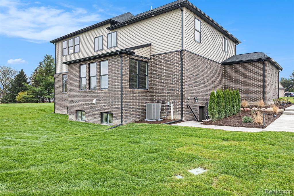 71608 Hidden River Drive, Armada, MI — Photo 50