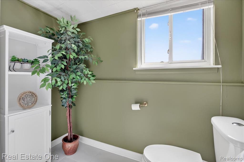 13262 Carol Avenue, Warren, MI 48088 — Photo 22