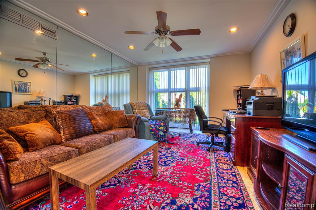 6460 Charles Drive, West Bloomfield, MI — Photo 27