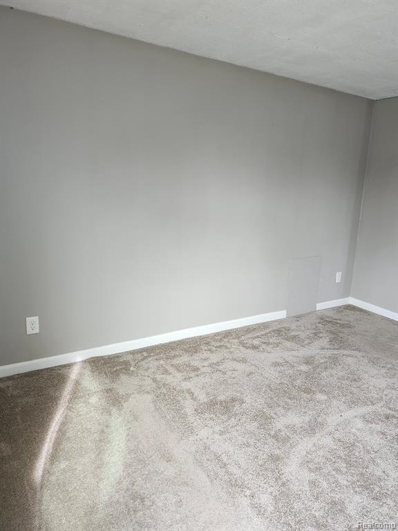 732 HARTNER Drive, Holly, MI 48442 — Photo 27