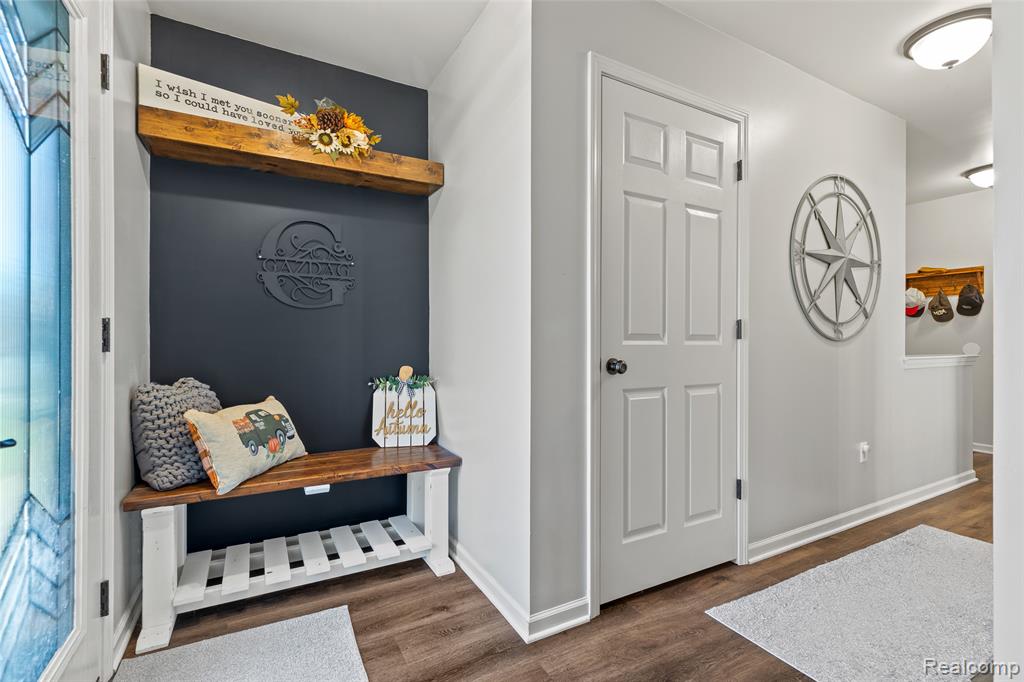 9031 Posey Drive, Northfield, MI 48189 — Photo 5