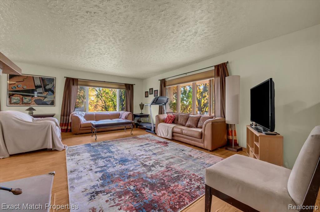 7600 Haley Road, White Lake, MI 48383 — Photo 6