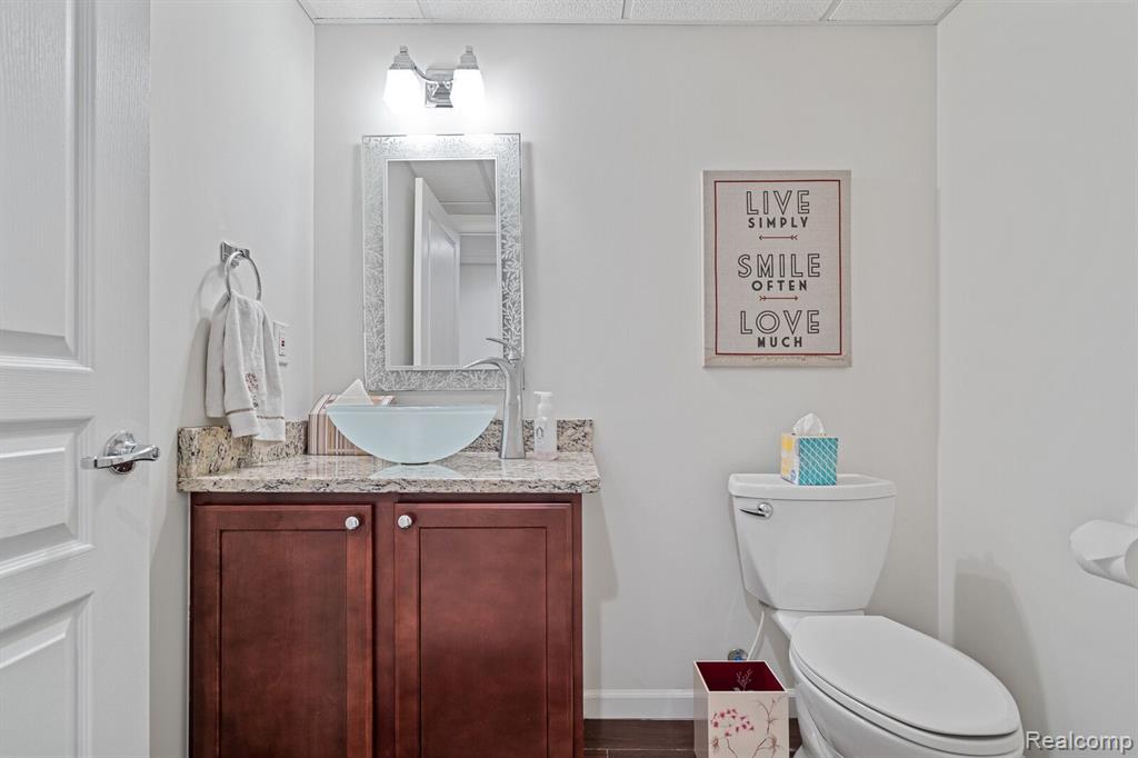 49446 LAKEWOOD Street, Macomb, MI 48042 — Photo 29