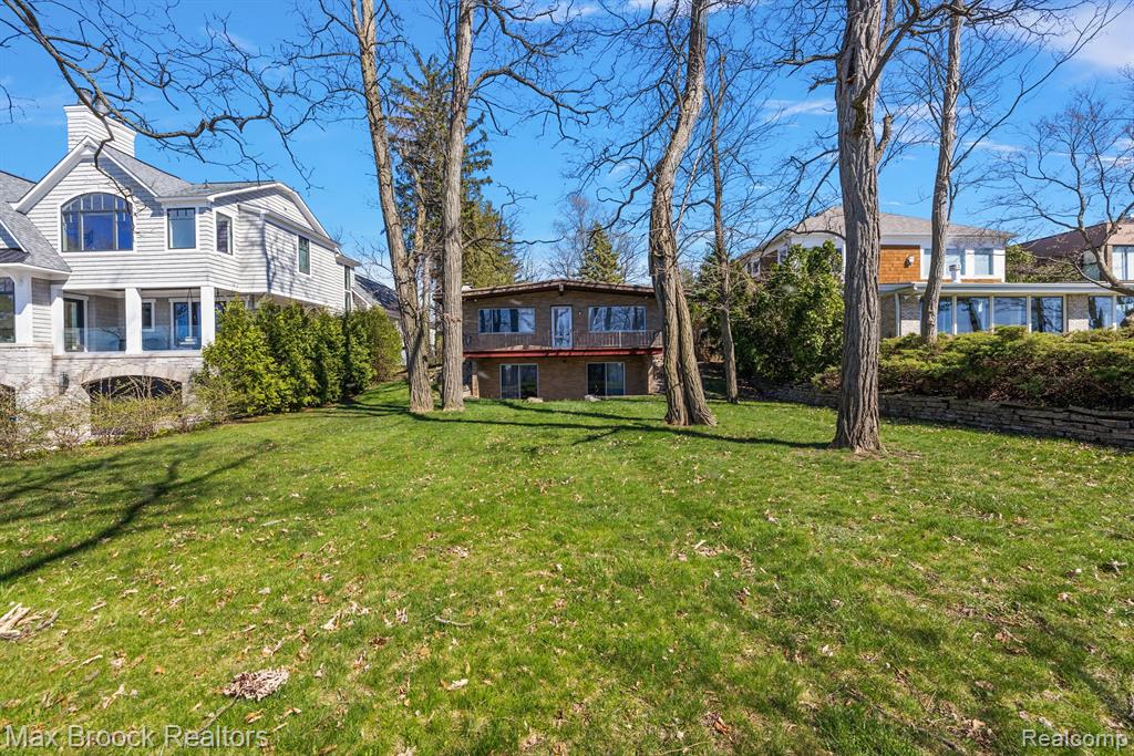 3549 WARDS POINT Drive, Orchard Lake Village, MI 48324 — Photo 4
