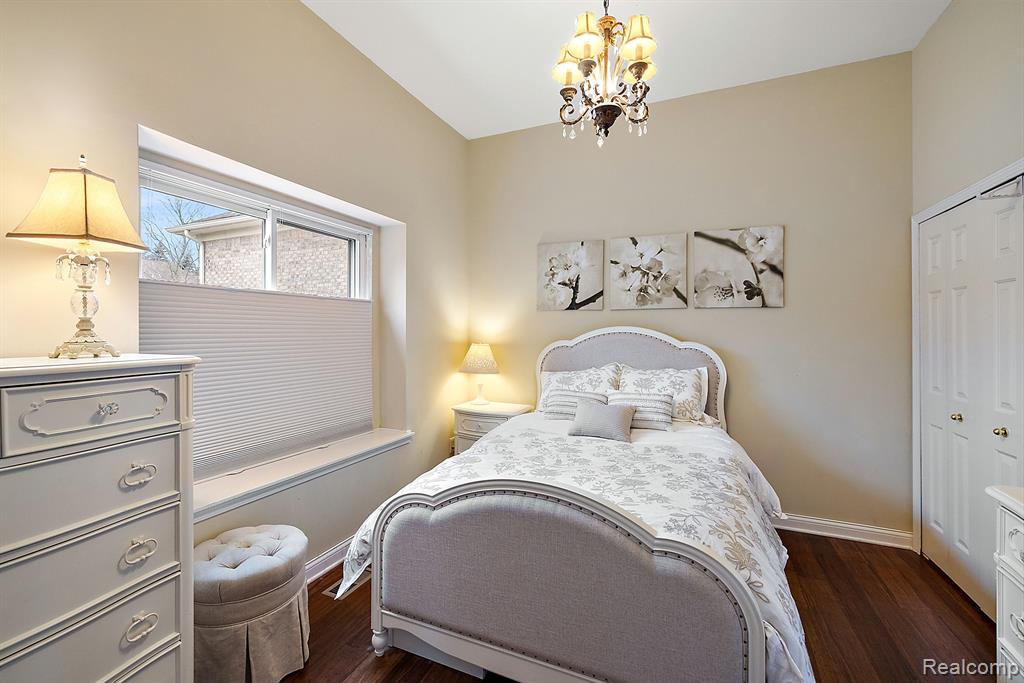 626 WOODSIDE Drive, 62, Milford, MI 48381 — Photo 31