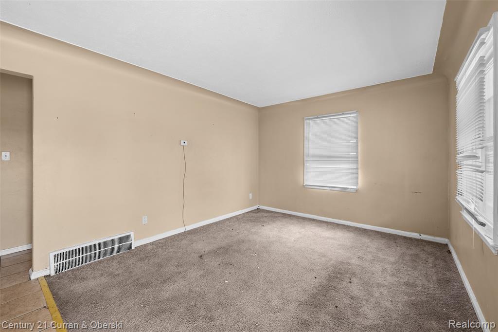 8468 Minock Street, Detroit, MI 48228 — Photo 4