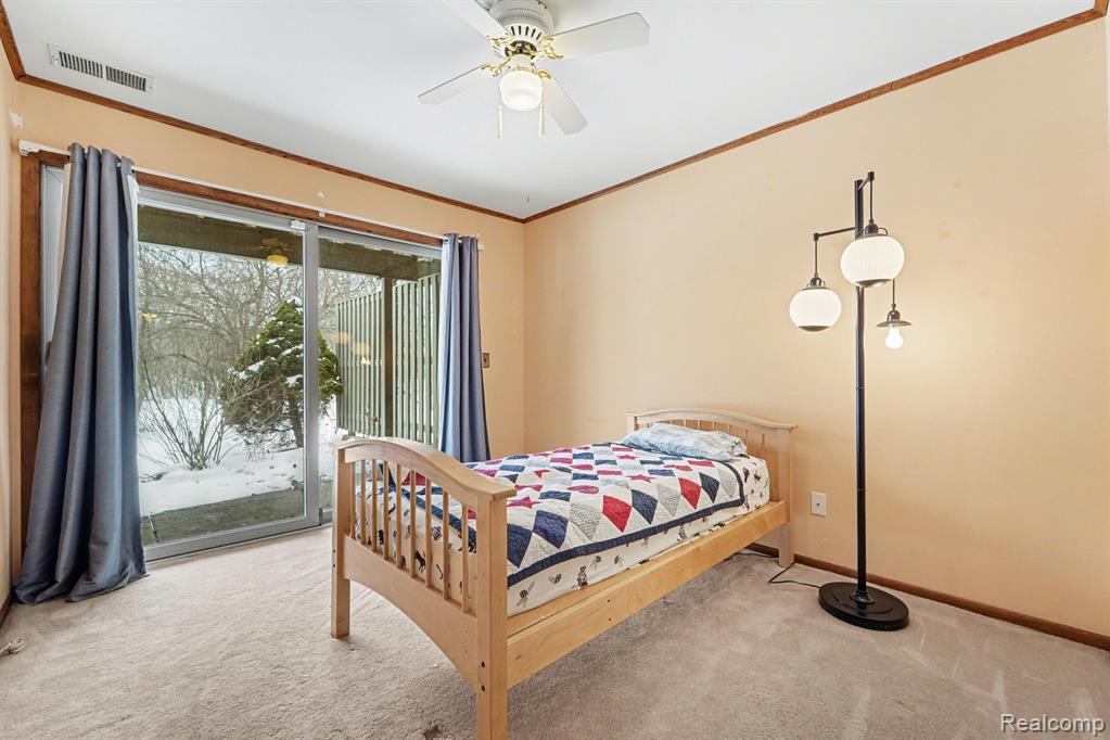 733 Watersedge Drive, Ann Arbor, MI 48105 — Photo 14