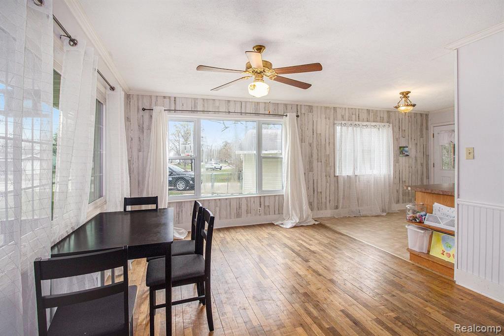 6105 SARATOGA Lane, Flint, MI 48506 — Photo 4