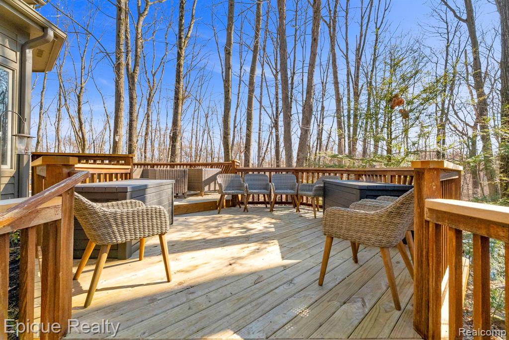 9155 Kelly Lake Drive, Clarkston, MI 48348 — Photo 71