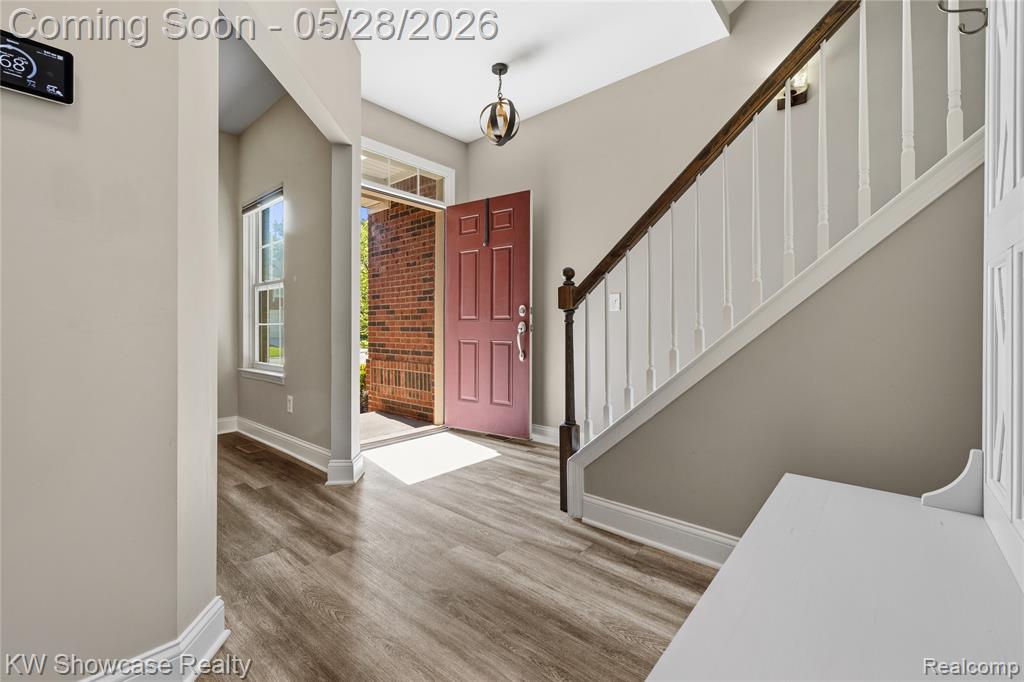 24871 Valleywood Drive, 47, South Lyon, MI 48178 — Photo 3