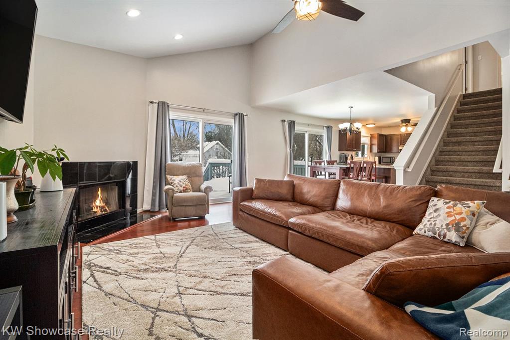 917 Iroquois Avenue, Waterford, MI 48327 — Photo 5