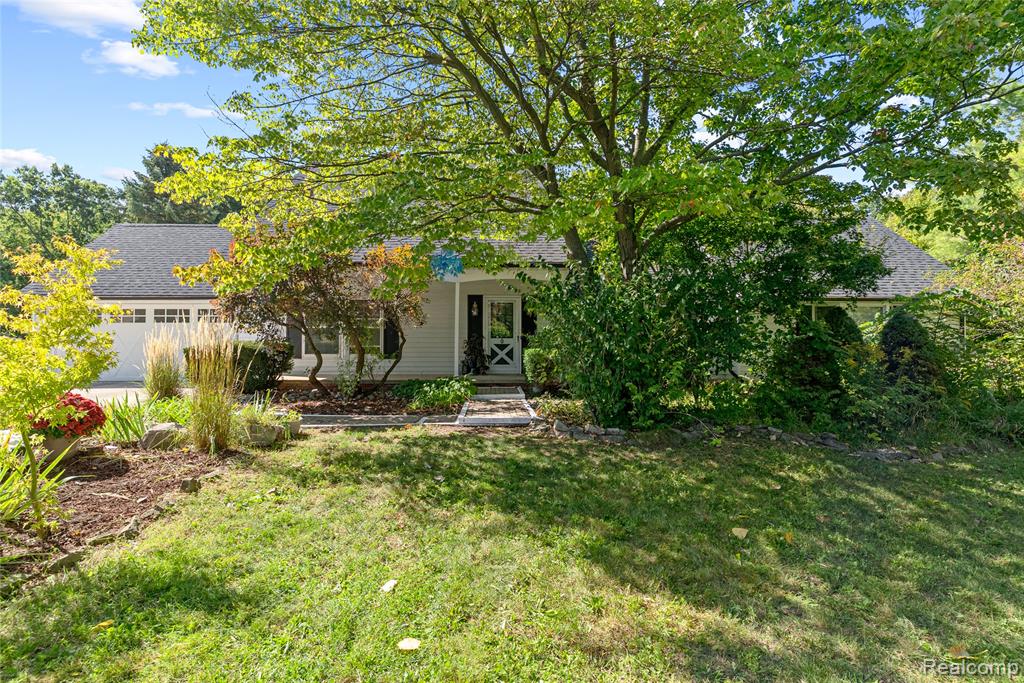 2715 Cullen Road, Howell, MI 48855 — Photo 7