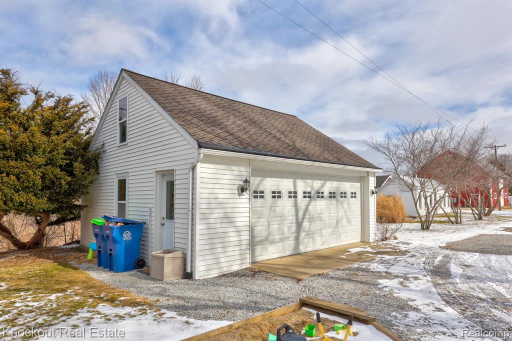 5383 Riverview Drive, Bridgeport, MI 48722 — Photo 61