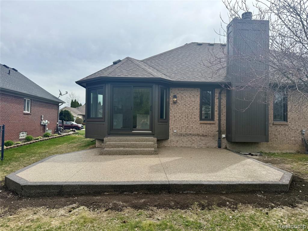 51073 Pinewood Drive, Macomb, MI 48042 — Photo 5