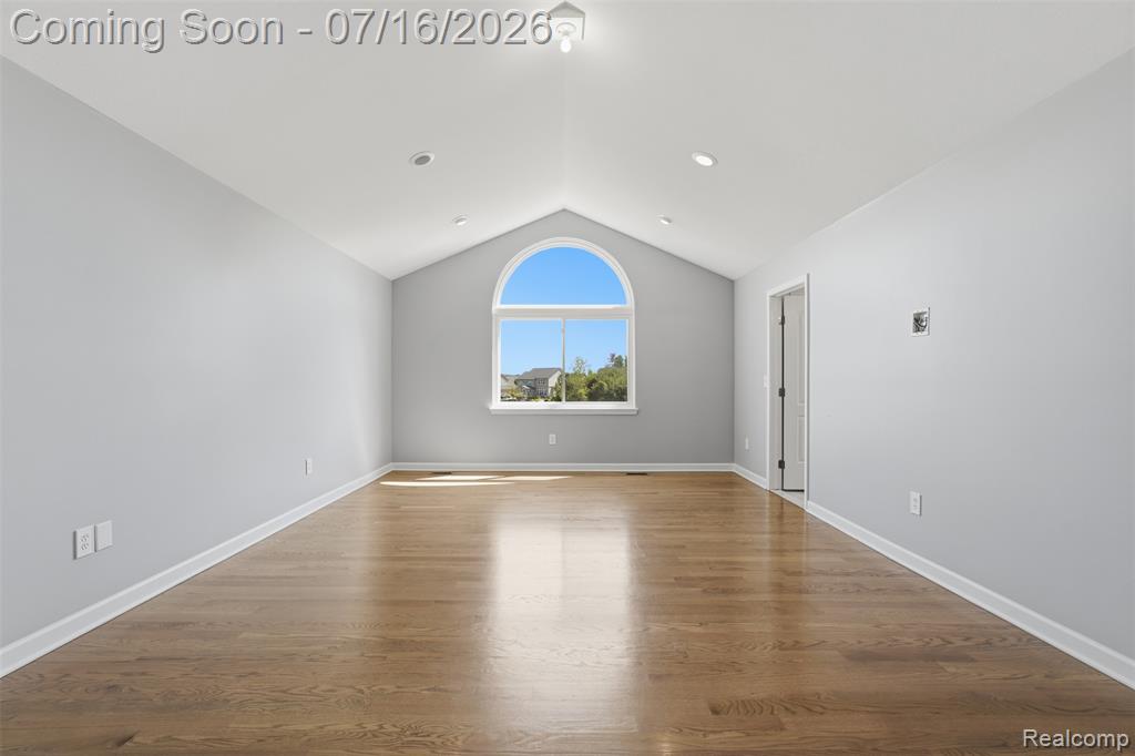 23782 Prescott Lane E, South Lyon, MI 48178 — Photo 32