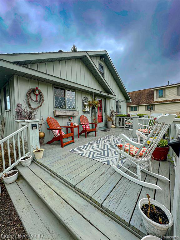 2109 S Lakeshore Road, Harbor Beach, MI 48441 — Photo 3