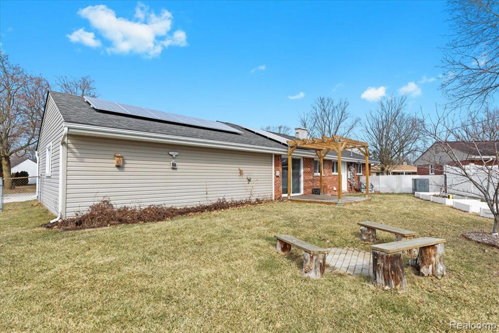 41099 Malott, Novi, MI — Photo 16