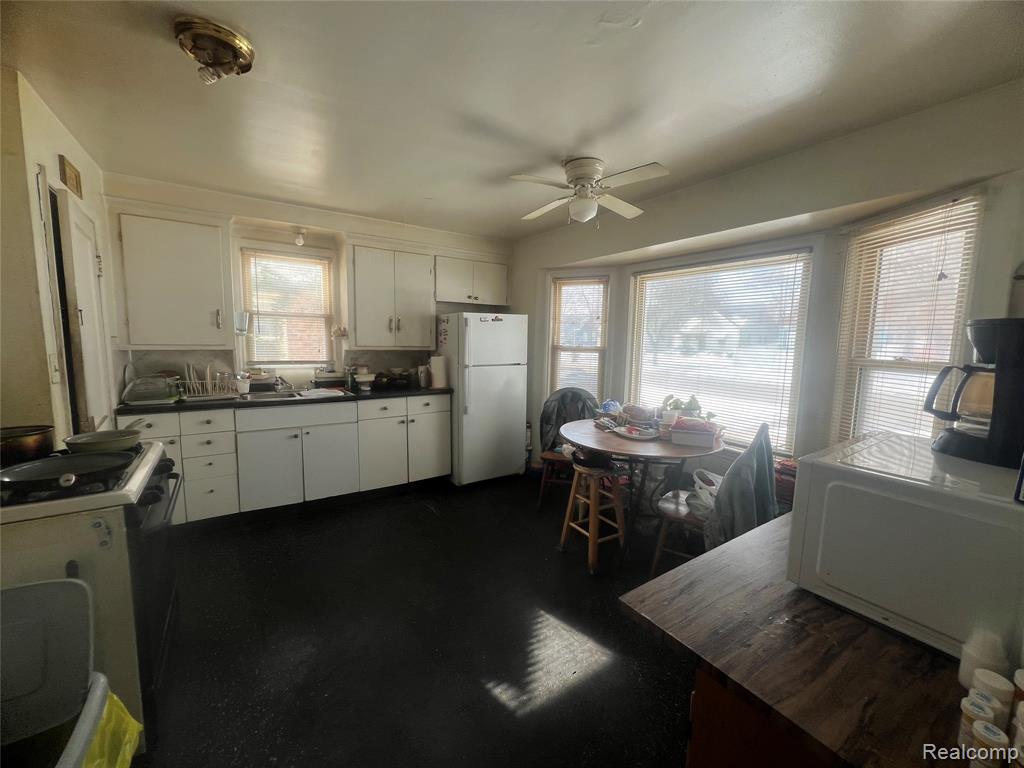 20264 Waltham Street, Detroit, MI 48205 — Photo 24