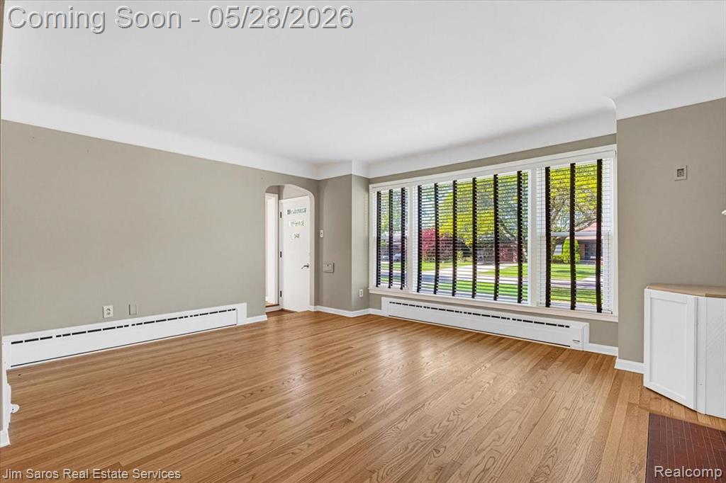 21252 Huntington Avenue, Harper Woods, MI 48225 — Photo 5