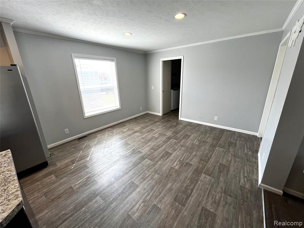 15385 Cartier Drive, Clinton Twp, MI 48038 — Photo 8