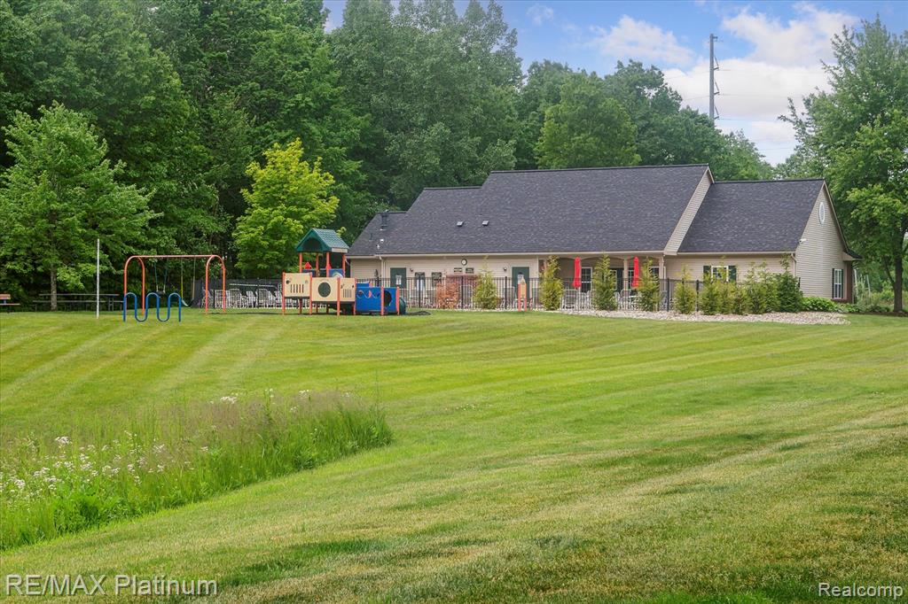 4300 Hampton Ridge, Howell, MI 48843 — Photo 23