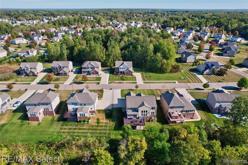 6363 Amber Lane, Grand Blanc, MI 48439 — Photo 5