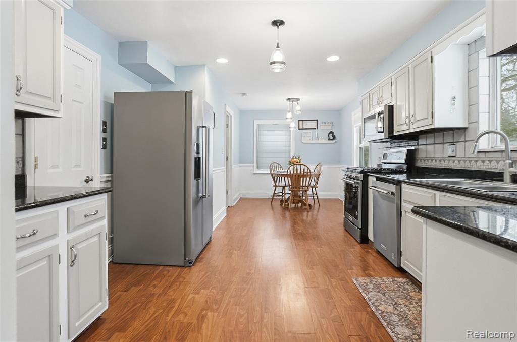 863 Sylvanwood Drive, Troy, MI 48085 — Photo 7