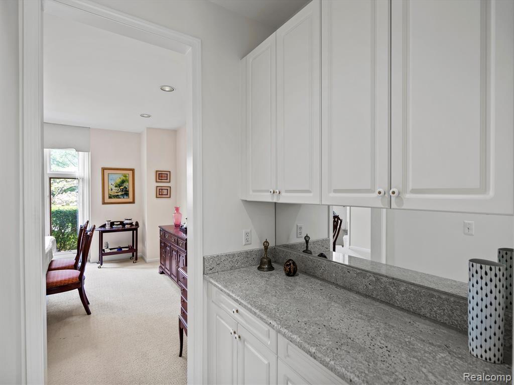 6671 CHELSEA, West Bloomfield, MI — Photo 13