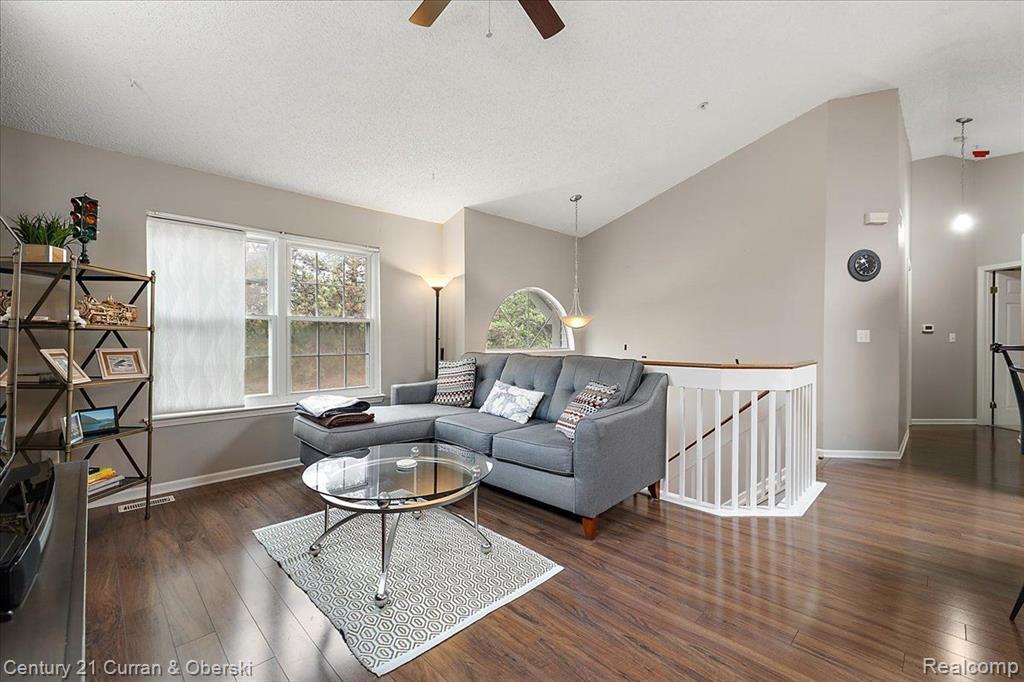 49750 PLYMOUTH Way, Plymouth, MI 48170 — Photo 9
