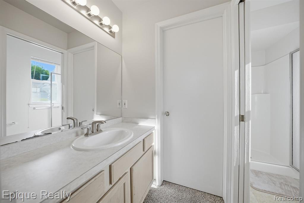 919 Rikki Ann Court, Wixom, MI 48393 — Photo 12