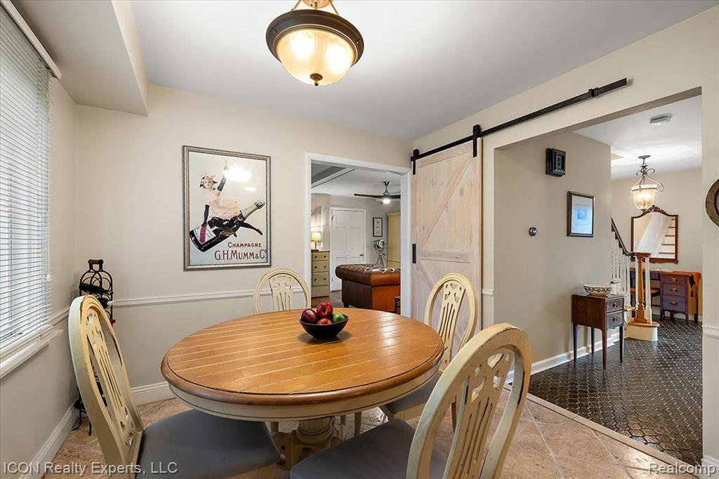 746 Birch Tree Lane, Rochester Hills, MI 48306 — Photo 28