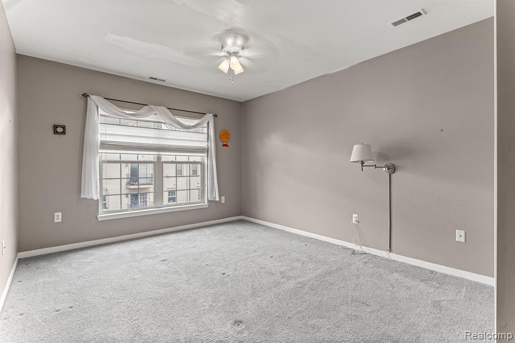 20110 Rodeo Court, Southfield, MI 48075 — Photo 20