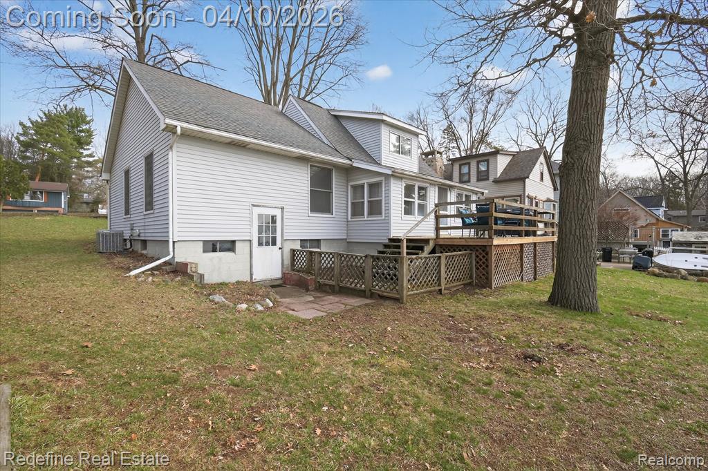 636 Thompson Lake Avenue, Howell, MI 48843 — Photo 39