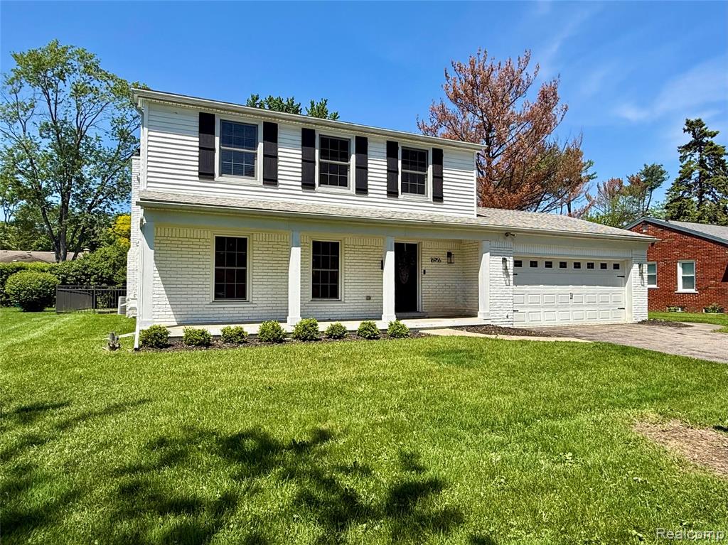 16956 Lauderdale Avenue, Beverly Hills, MI 48025