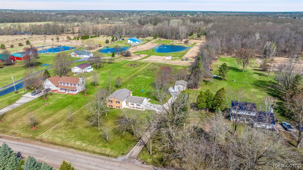 8255 BURPEE Road, Grand Blanc, MI 48439 — Photo 3