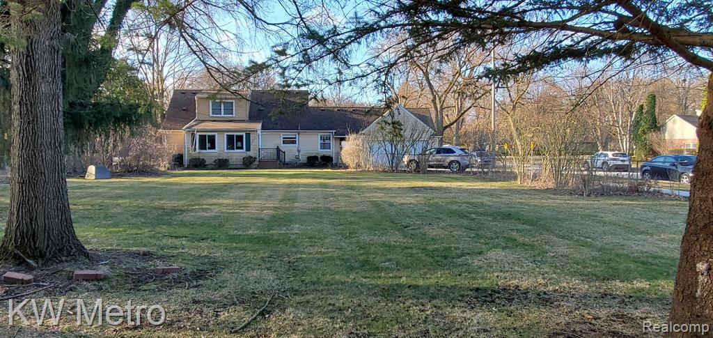 538 MOUNT VERNON Boulevard, Royal Oak, MI 48073 — Photo 2