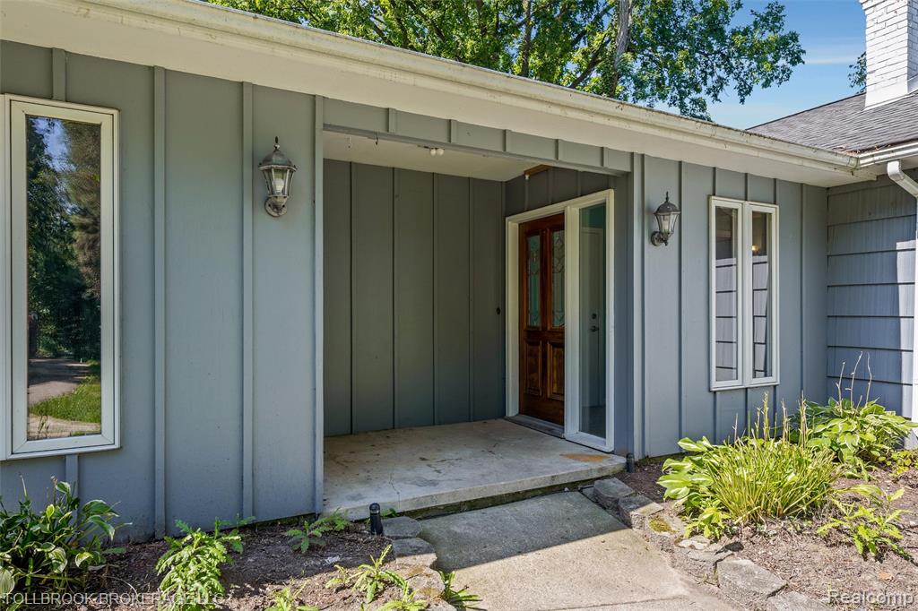 4105 Beach Road, Troy, MI 48098 — Photo 35