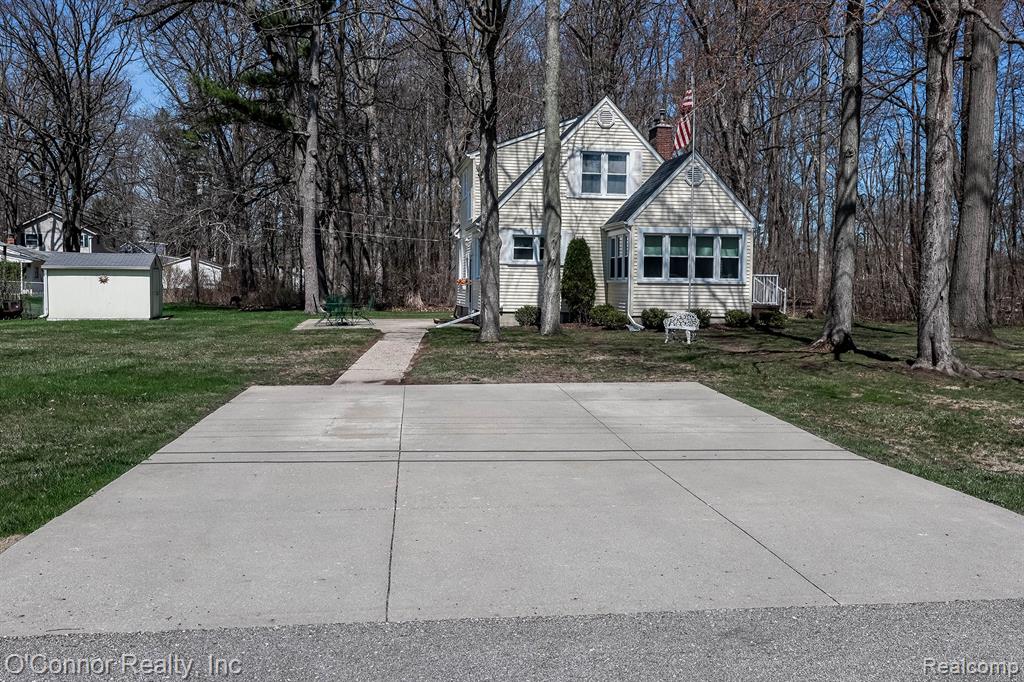 1112 17th Street, Marysville, MI 48040 — Photo 20