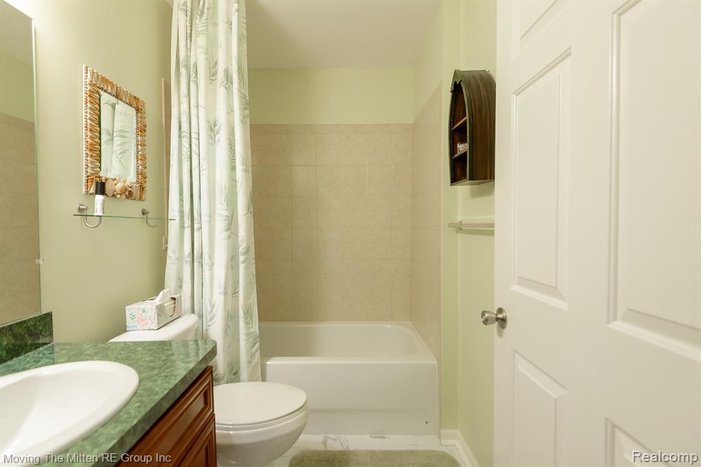 4411 Southbridge Drive, Canton, MI 48188 — Photo 24