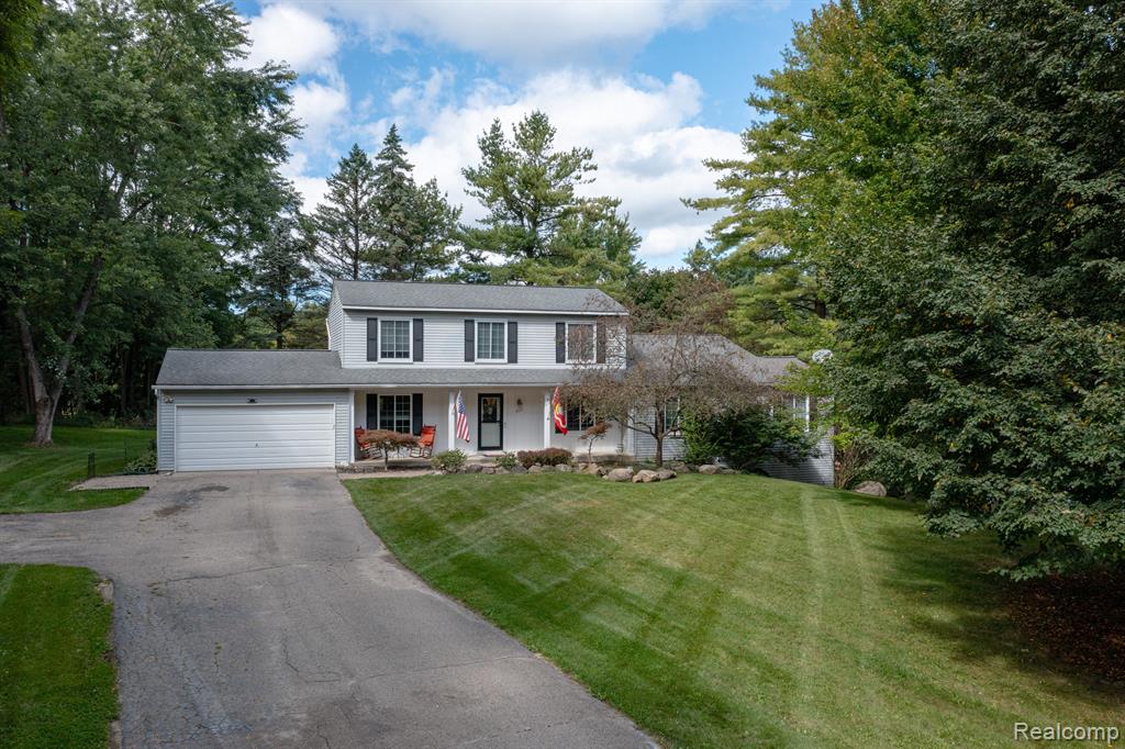 8620 RATTALEE LAKE Road, Clarkston, MI 48348 — Photo 2