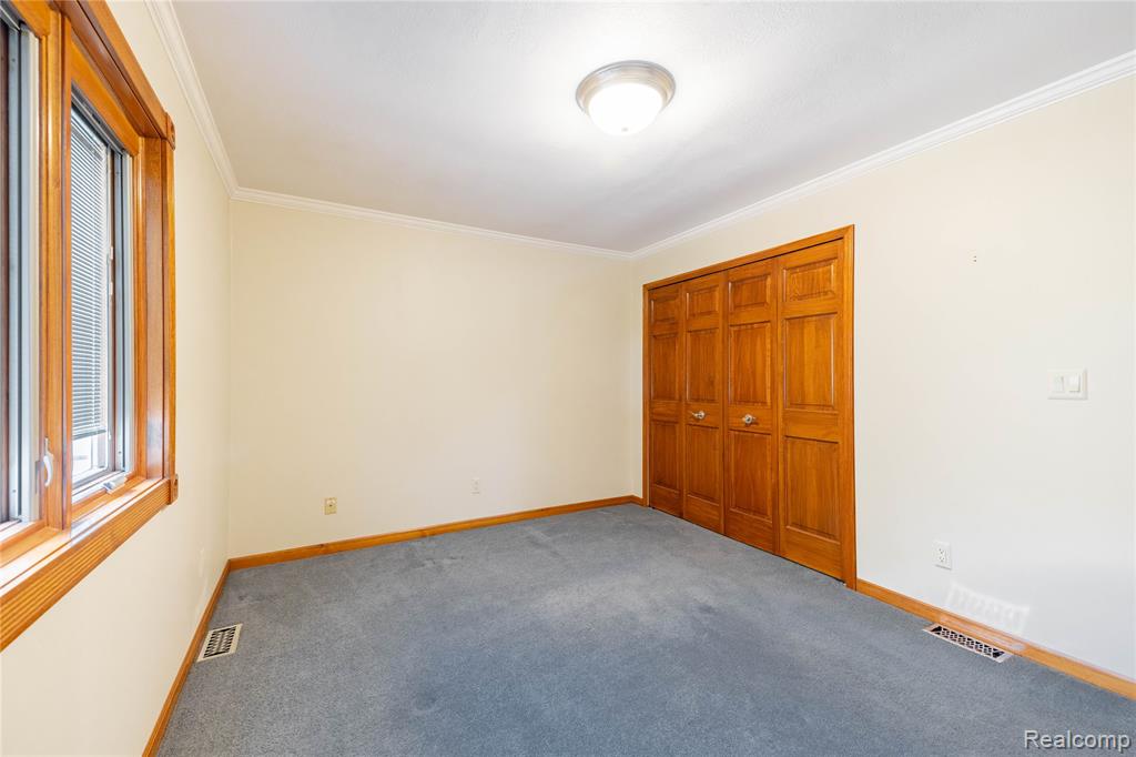 21819 Meridian Road, Grosse Ile, MI 48138 — Photo 18
