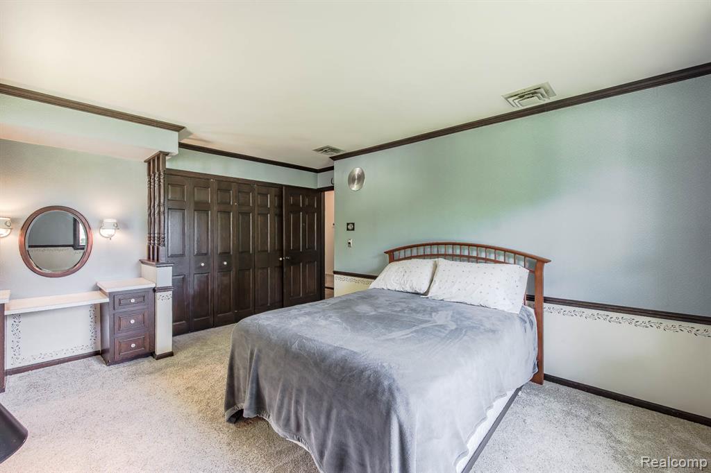 6674 Balmoral Terrace, Clarkston, MI — Photo 38