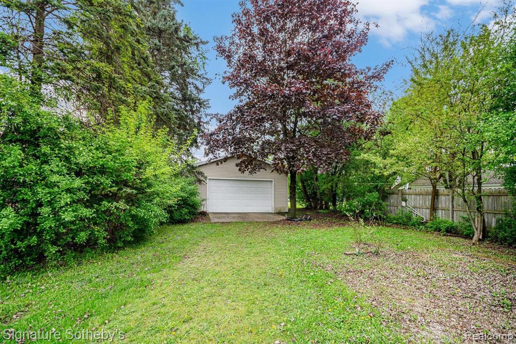 72 MARION Avenue, Waterford, MI 48328 — Photo 15